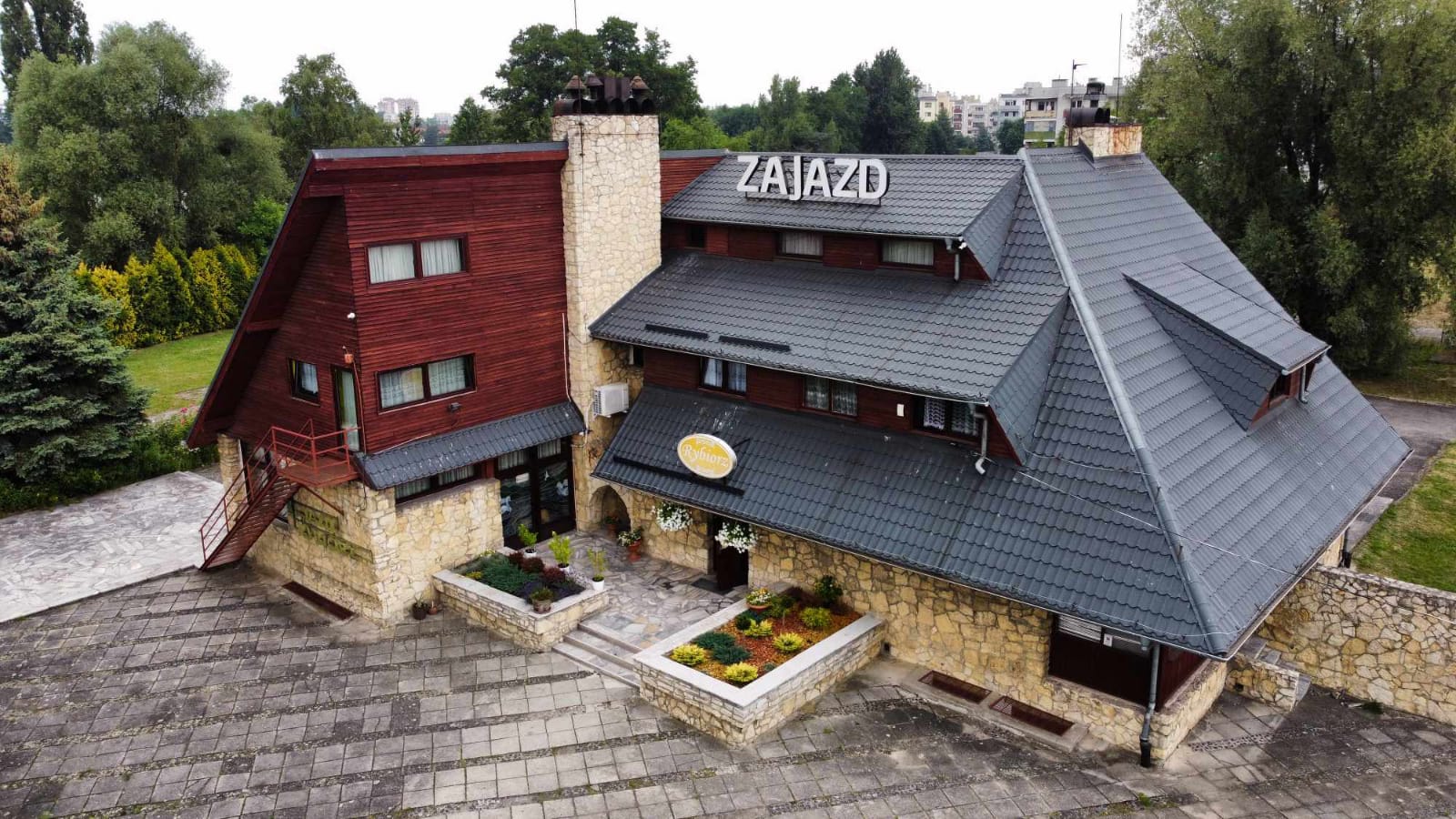 front view of the restaurant